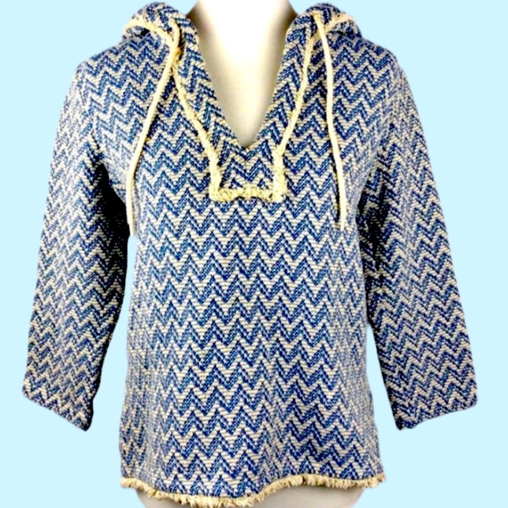 Like new! CUTE Lilla P cotton chevron blue & white V-neck hooded knit top! Sz XS